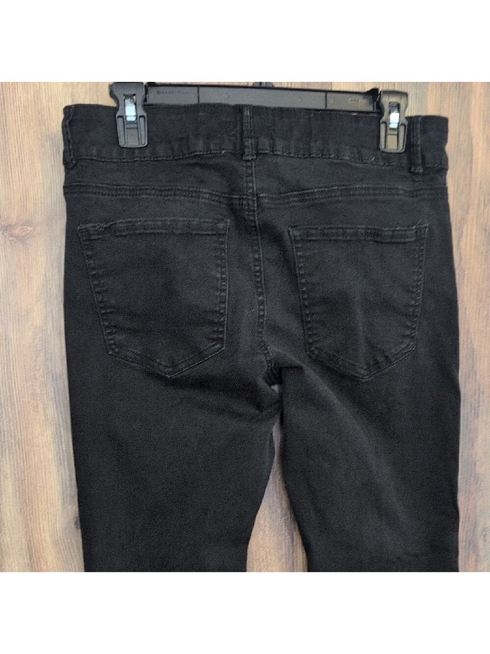 Rue21 Black Distressed Destroyed Crop Skinny Jeans 11            801B